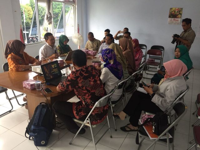 Pembekalan Kelompok Masyarakat Pemantau Isi Siaran di Kota Pekalongan dan sekitar, Jumat (23/2/2018).